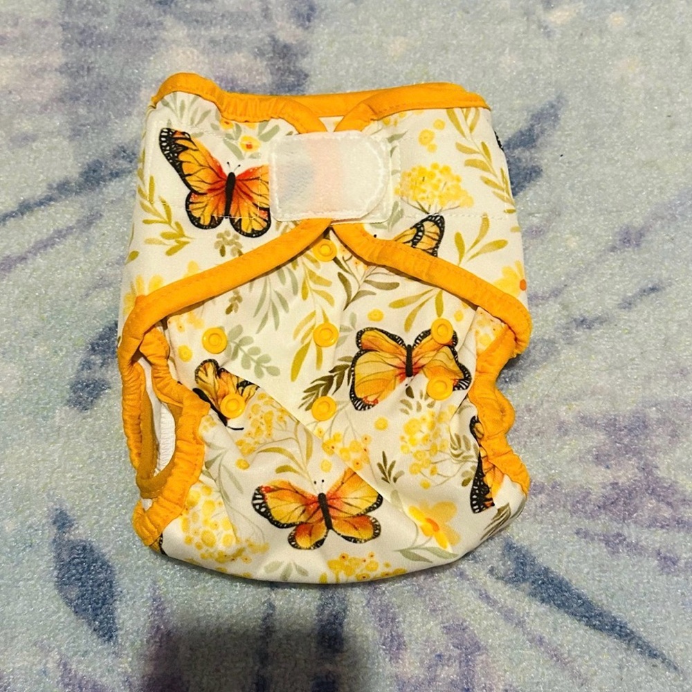 NWT Thirsties hello yellow Natural Pocket one size cloth diaper